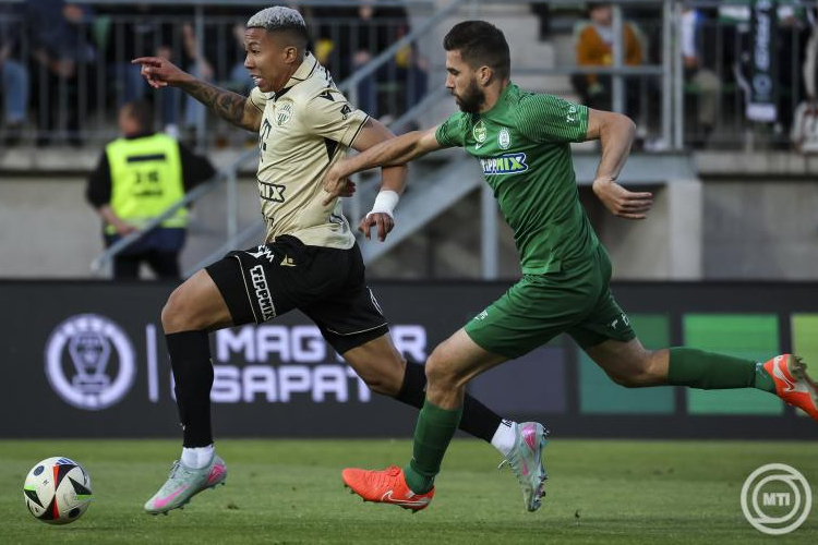 Labdarúgó NB I - A Pakson győztes Ferencváros és a Puskás Akadémia között dől el az arany