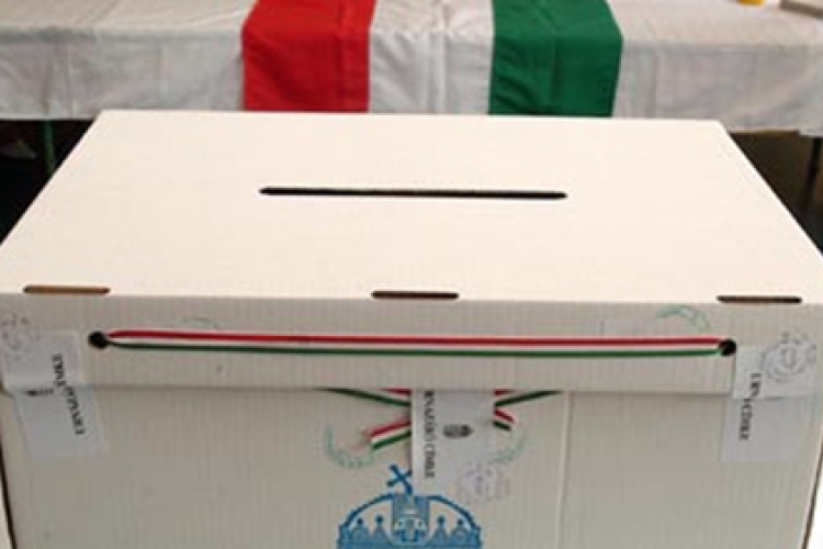 Nyilvántartásba vették az első jelölteket