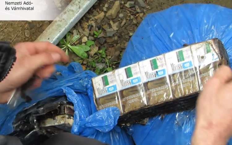 Babaruhaboltnak álcázott illegális dohányboltot leplezett le a NAV