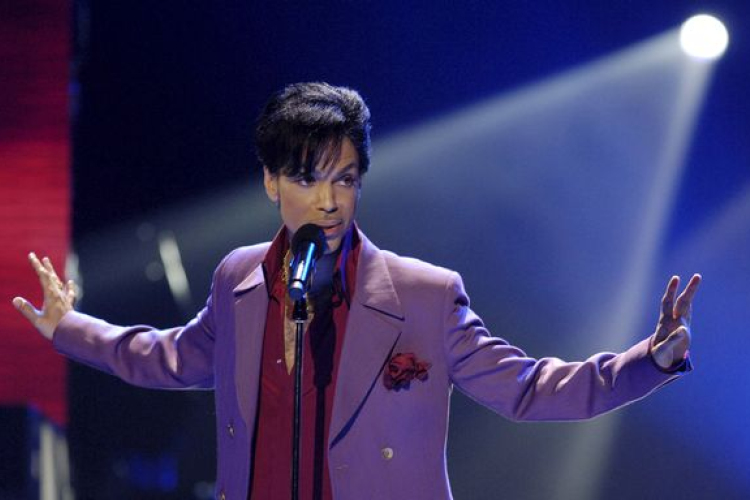 Új Prince-album jelenik meg 35 évvel ezelőtti felvételekkel