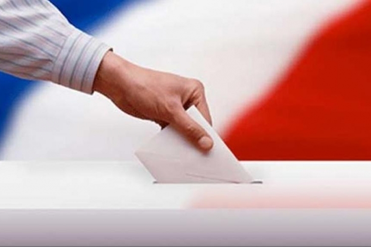 Francia elnökválasztás - Fillon beérte Macront az első fordulóban